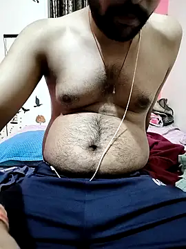 Snapshot of mehulsomm7 chatting on 10/26/25, 08:42 mehulsomm7 online show from 10/26/25, 08:42