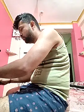 mehulsomm7 online show from 04/01/26, 12:55