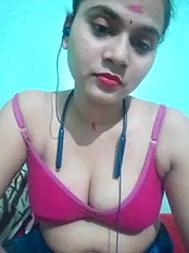 Kavya-Tiwari online show from 06/24/26, 06:51