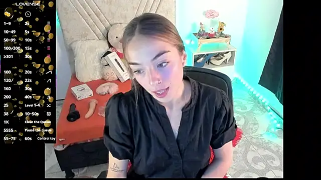 Mia Victoria22 online show from 07/05/26, 02:29