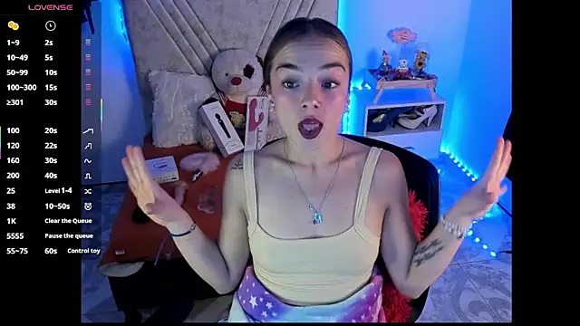 Mia Victoria22 online show from 07/17/26, 02:18