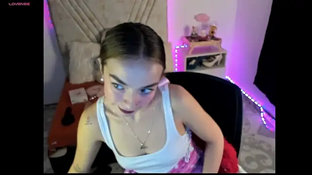 Mia Victoria22 online show from 07/22/26, 01:41