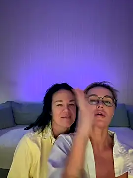 PleasureWeCouple online show from 10/18/25, 04:08