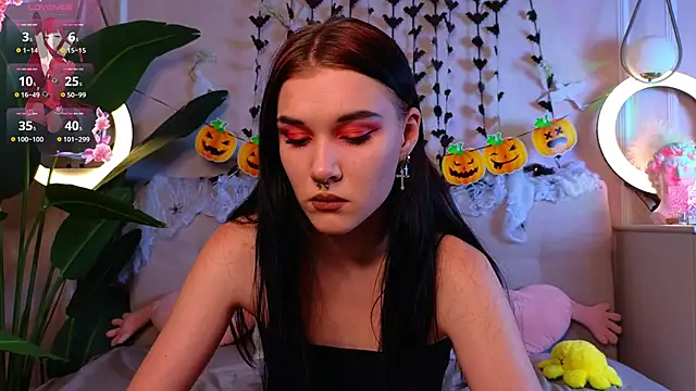 JenniferSullivan online show from 11/01/25, 09:28