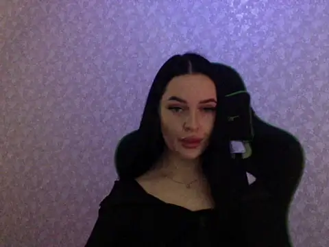 Lulii24 online show from 03/31/26, 10:10