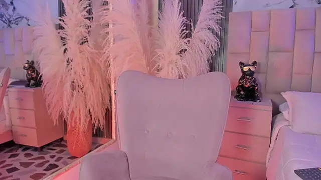 AdharaSweet1  online show from 03/29/26, 07:52