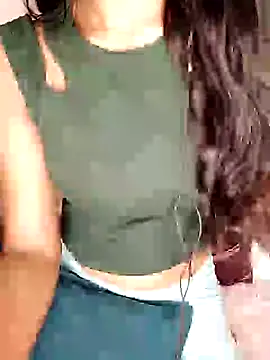 Snapshot of trending_tamizhachii chatting on 10/11/25, 07:12 trending tamizhachii online show from 10/11/25, 07:12