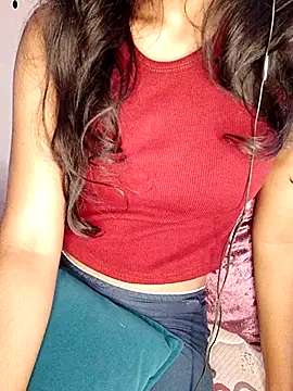 Snapshot of trending_tamizhachii chatting on 10/23/25, 05:07 trending tamizhachii online show from 10/23/25, 05:07