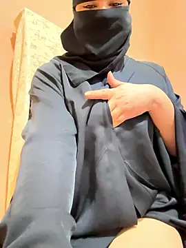  Laiali  online show from 11/26/25, 12:50