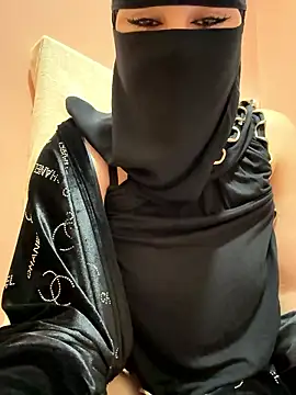  Laiali  online show from 01/10/26, 01:35