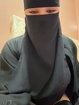  Laiali  online show from 02/07/26, 04:43