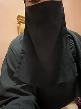  Laiali  online show from 04/18/26, 12:53