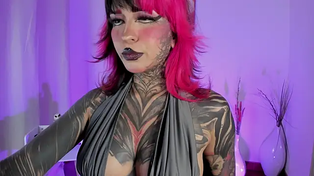 Snapshot of Nickidoll66- chatting on 01/09/26, 07:00 Nickidoll66- online show from 01/09/26, 07:00