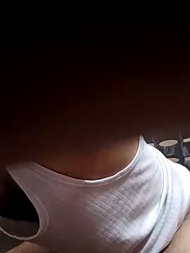 Snapshot of lust_lovee chatting on 11/03/25, 06:31 lust lovee online show from 11/03/25, 06:31