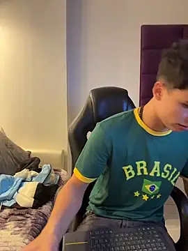 AdrianRinaldi online show from 11/17/25, 07:52