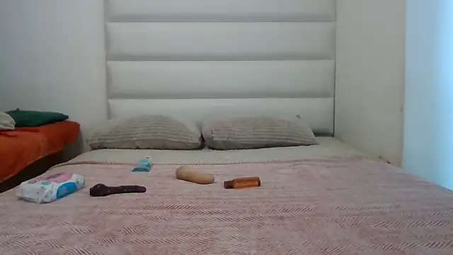 SexyNonnyy online show from 04/14/26, 02:56