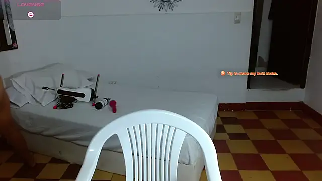 CanelaDeluxe online show from 03/03/26, 03:40