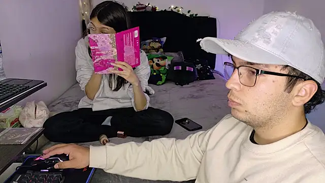 Snapshot of Conor_Taylor chatting on 10/15/25, 02:39 Conor Taylor online show from 10/15/25, 02:39