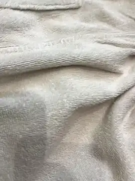 mathias67078 online show from 10/15/25, 03:23