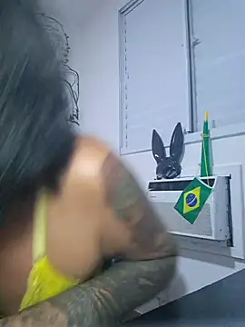 Snapshot of kahpoliver chatting on 07/12/26, 02:46 kahpoliver online show from 07/12/26, 02:46