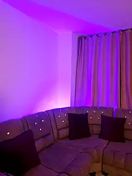 AliishaPss online show from 11/12/25, 07:31