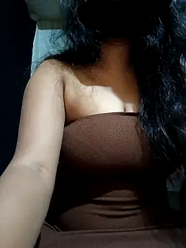 DiyaRoy49 online show from 12/18/25, 07:25