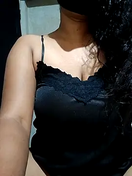 DiyaRoy49 online show from 04/22/26, 08:54