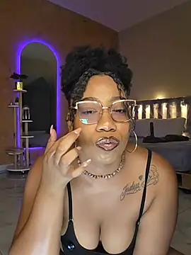Snapshot of Naomi_jhonson chatting on 06/16/26, 02:09 Naomi jhonson online show from 06/16/26, 02:09