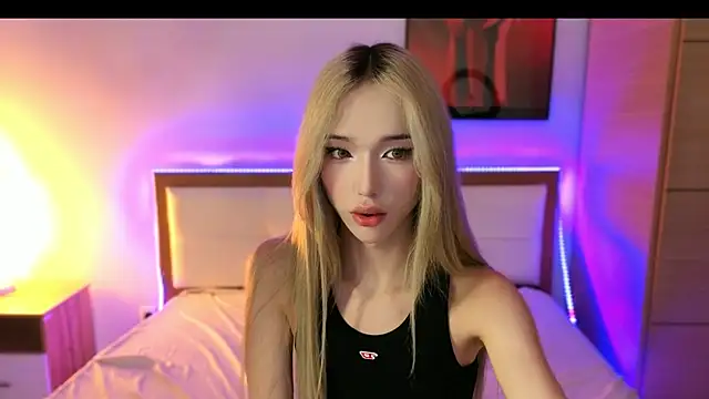 Snapshot of okerriella chatting on 07/26/26, 02:46 okerriella online show from 07/26/26, 02:46