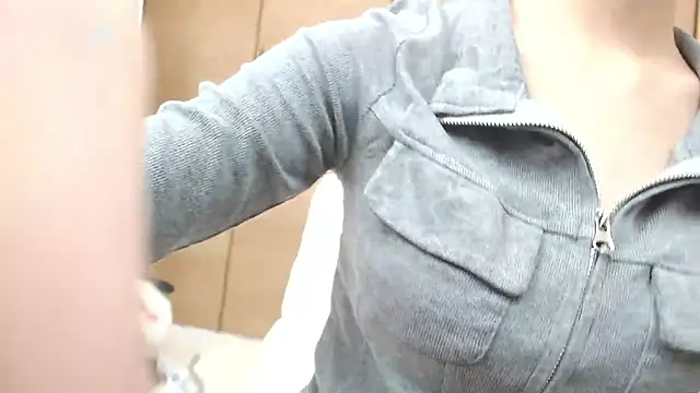 yuna rin online show from 04/11/26, 11:14