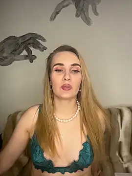 KiraBerht online show from 03/30/26, 08:43