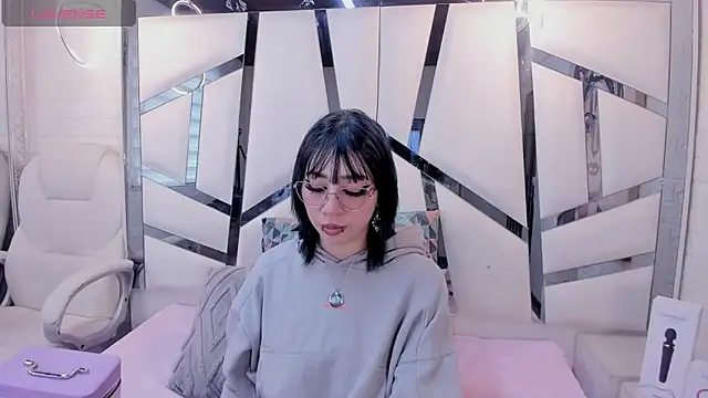 Niina Sissy online show from 03/08/26, 08:56