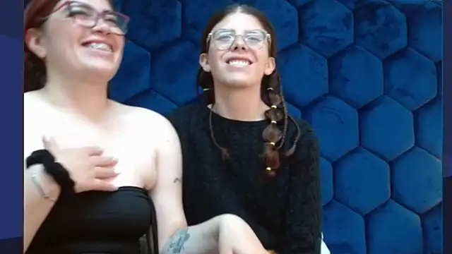 secretdream vc online show from 10/06/25, 02:47