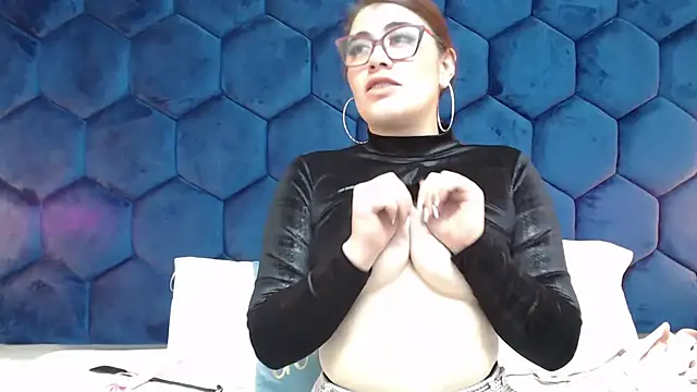 secretdream vc online show from 10/22/25, 02:45