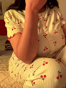 OnlyRima online show from 11/27/25, 09:28