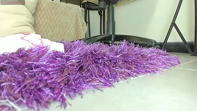 im Lorena online show from 11/29/25, 08:23