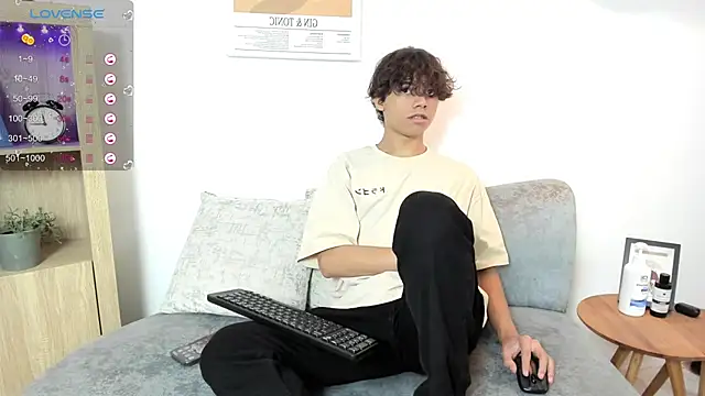 Honeymoon sariel online show from 09/18/25, 07:49