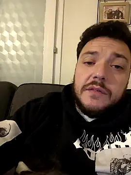 nousmeme0123 online show from 04/10/26, 11:42