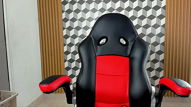 Snapshot of alice__brow chatting on 09/13/25, 12:38 alice  brow online show from 09/13/25, 12:38