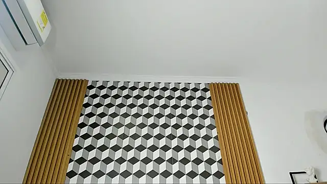 Snapshot of alice__brow chatting on 09/23/25, 12:30 alice  brow online show from 09/23/25, 12:30