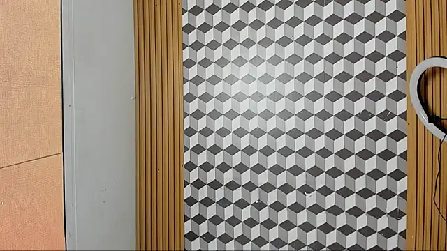 Snapshot of alice__brow chatting on 10/04/25, 04:16 alice  brow online show from 10/04/25, 04:16