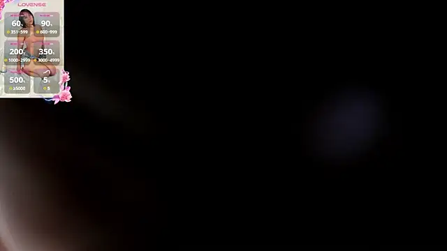 Elowen Clark online show from 10/03/25, 07:33