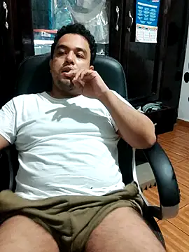 Snapshot of Hotknight chatting on 10/09/25, 09:07 Hotknight online show from 10/09/25, 09:07