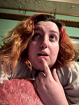 Snapshot of vanessraine chatting on 01/09/26, 02:25 vanessraine online show from 01/09/26, 02:25