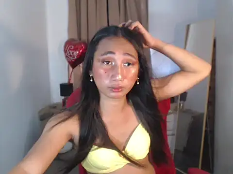 JuicyliciousBabe online show from 05/10/26, 01:11