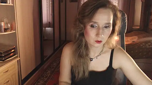 ClassyInna online show from 09/26/25, 08:51