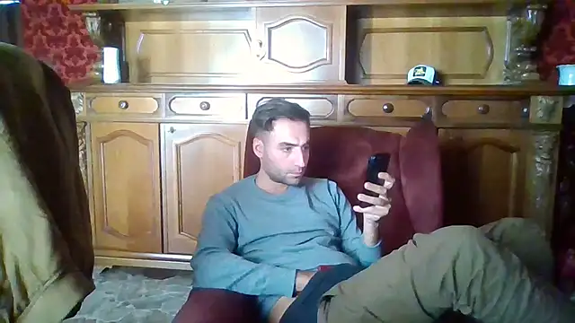 Torissimo92 online show from 10/10/25, 10:03