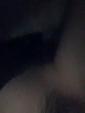 Snapshot of themchichnhau123 chatting on 10/31/25, 04:35 themchichnhau123 online show from 10/31/25, 04:35