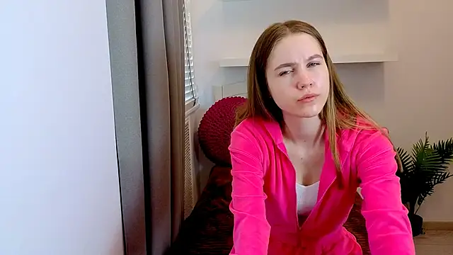 Snapshot of Spicy_Lexi chatting on 05/05/26, 06:43 Spicy Lexi online show from 05/05/26, 06:43