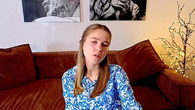 Snapshot of Spicy_Lexi chatting on 07/17/26, 01:18 Spicy Lexi online show from 07/17/26, 01:18